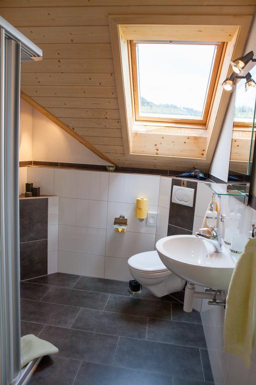 B&B Ferienhof Am See Willerzell 部屋 写真