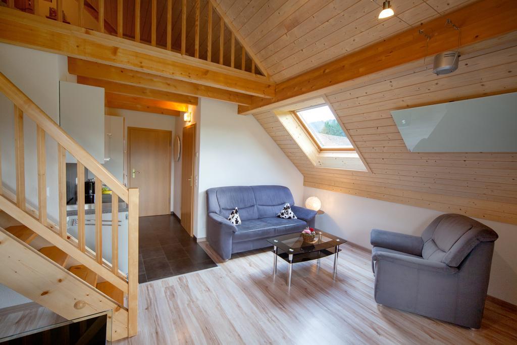 B&B Ferienhof Am See Willerzell エクステリア 写真